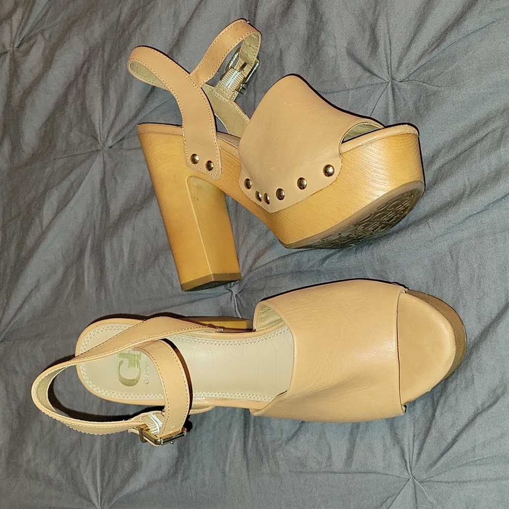 GIANNI BINI wooden heels with upper camel colored leather and silver brad beads